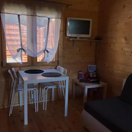 Lodge Cattleya 1
